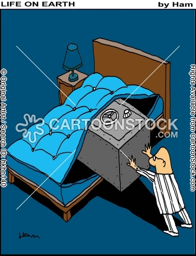 money-banking-safes-saving-interest rates-safe-money-hkhn140l.jpg
