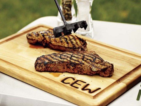 williams-sonoma-steak-grilling-1
