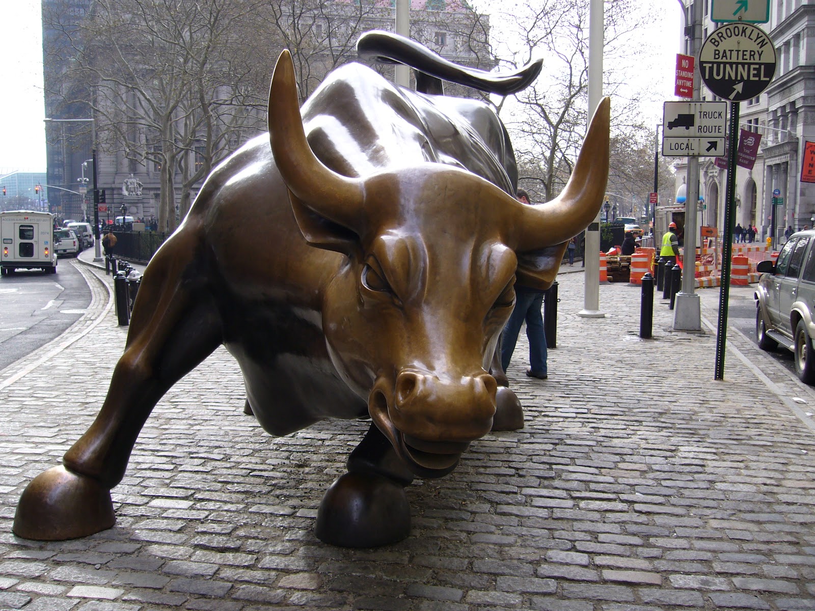 bull-of-financial-market
