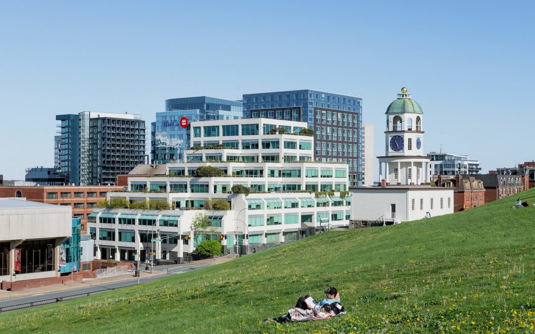 Canadian Job Vacancies Are Soaring Due To Stimulus, But Wage Growth Isn’t: BMO